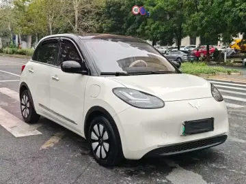 2023 Wuling Binguo с пробегом 17 000 км