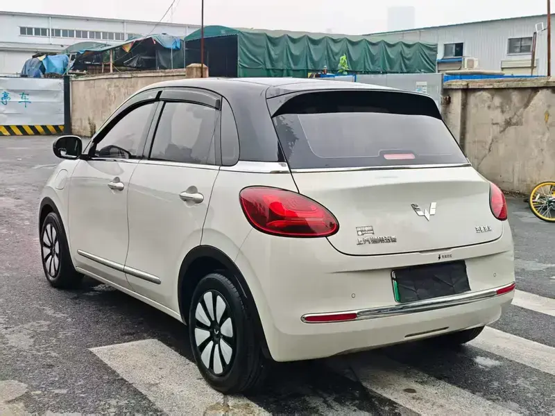 2023 Wuling Binguo с пробегом 17 000 км