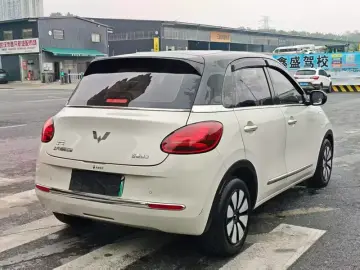 2023 Wuling Binguo с пробегом 17 000 км