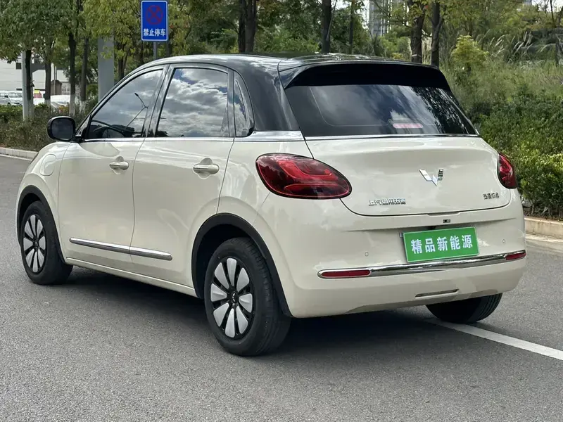 2025 Wuling Binguo с пробегом 11 000 км