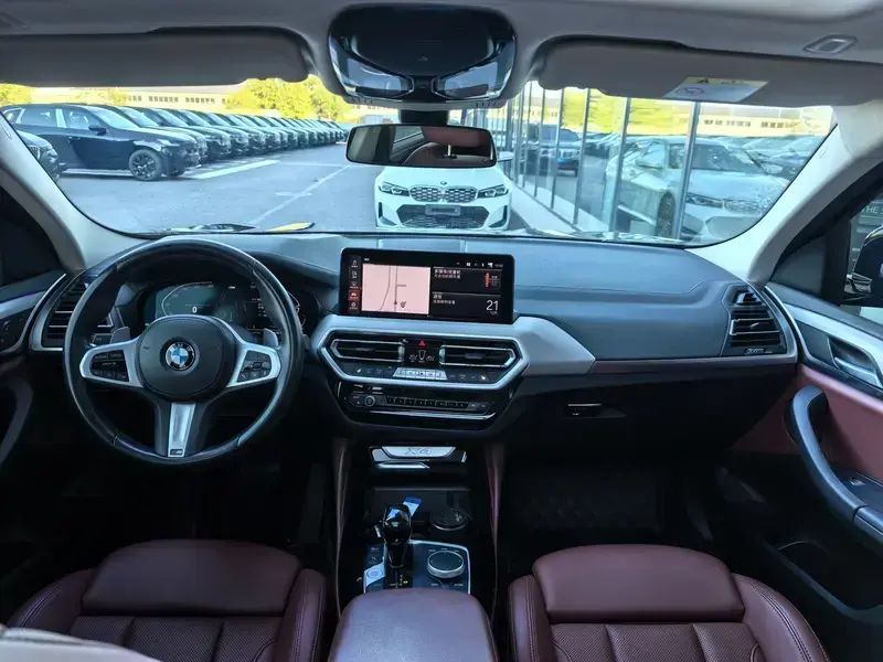 2022 BMW X4 M40i с пробегом 40 000 км