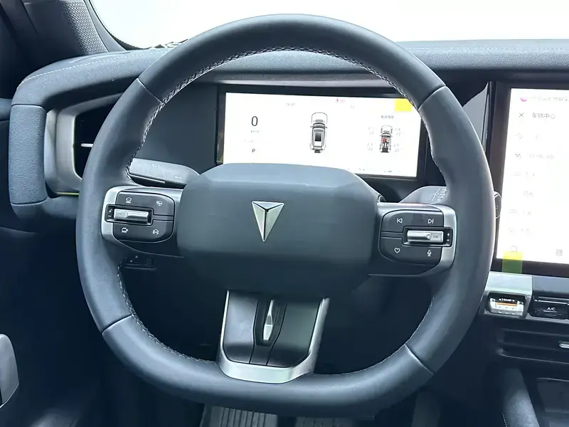 2025 Changan Deep Blue G318 с пробегом 4 000 км