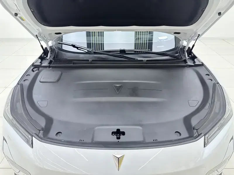 2024 Changan Shenlan S05 с пробегом 9 300 км