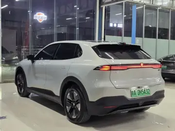 2026 Changan Shenlan S05 с пробегом 17 000 км
