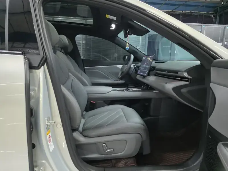 2026 Changan Shenlan S05 с пробегом 17 000 км