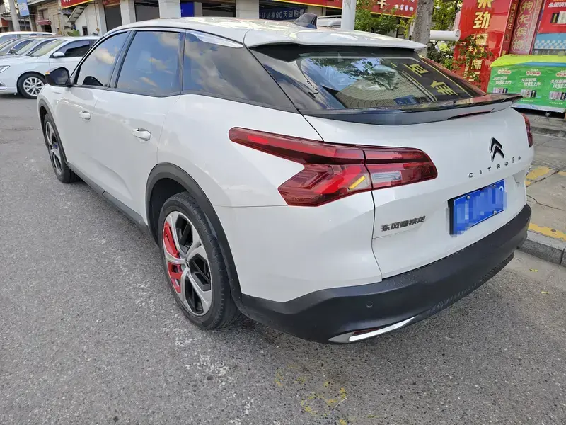 2022 Citroen Versailles C5 X с пробегом 65 000 км