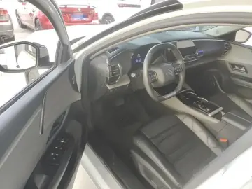 2022 Citroen Versailles C5 X с пробегом 65 000 км