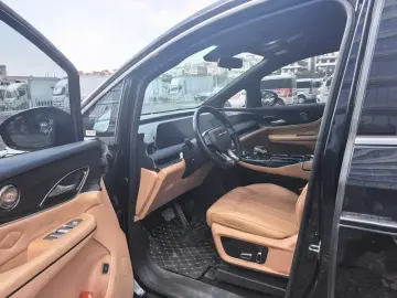 2026 Forthing Starlight V9 с пробегом 105 000 км