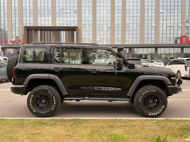 2024 Crossboundary Auto Co-created Tank 300 с пробегом 19 000 км