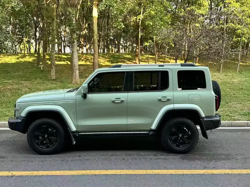 2021 Crossboundary Auto Co-created Tank 300 с пробегом 32 000 км