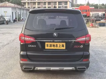 2022 Forthing Fengxing SX6 с пробегом 58 000 км