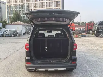 2022 Forthing Fengxing SX6 с пробегом 58 000 км
