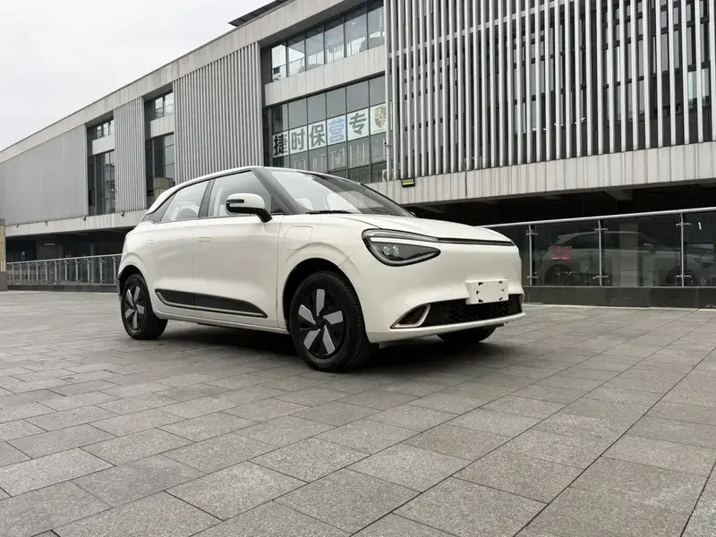 2024 Yipai Nano 01 с пробегом 18 000 км