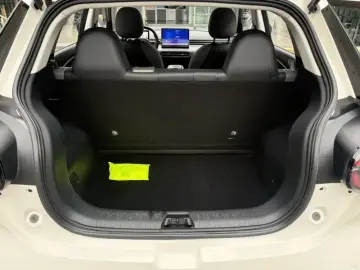 2024 Yipai Nano 01 с пробегом 18 000 км