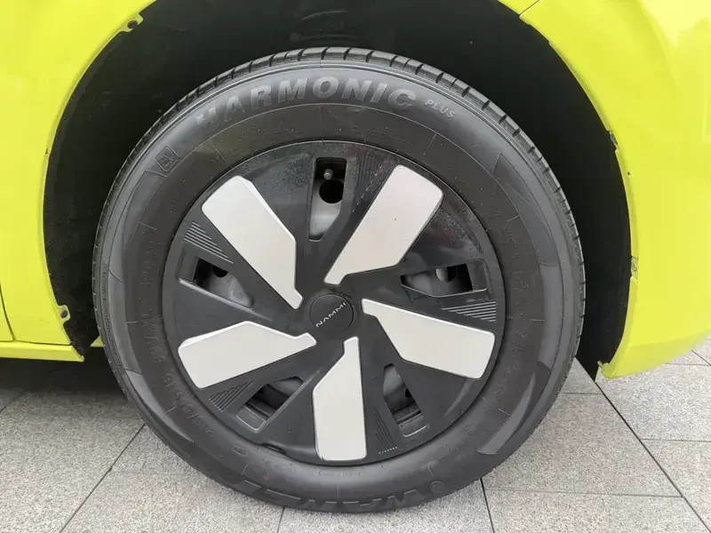 2024 Yipai Nano 01 с пробегом 18 000 км
