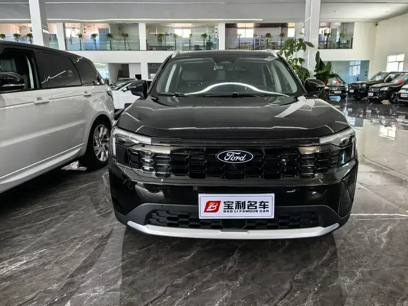 2025 Ford Lingrui с пробегом 15 000 км
