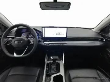 2023 Geely Classic Emgrand с пробегом 13 600 км