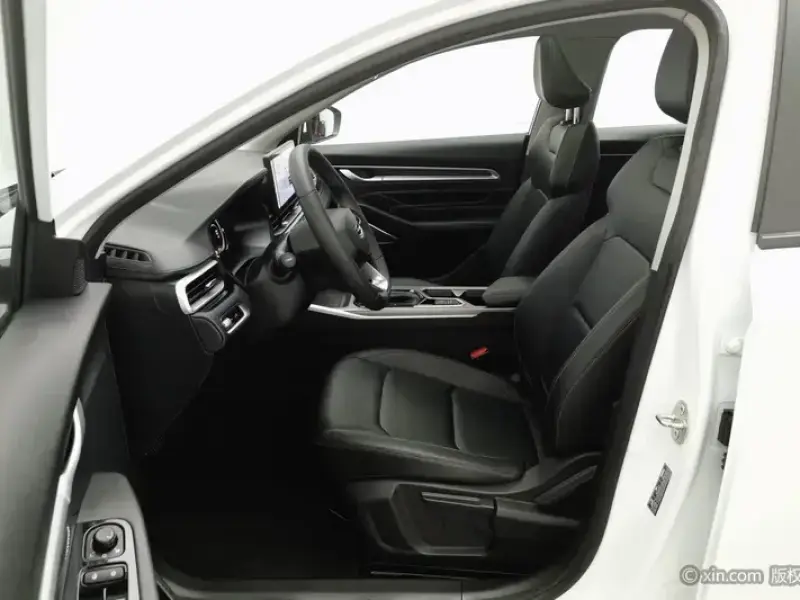 2023 Geely Classic Emgrand с пробегом 13 600 км