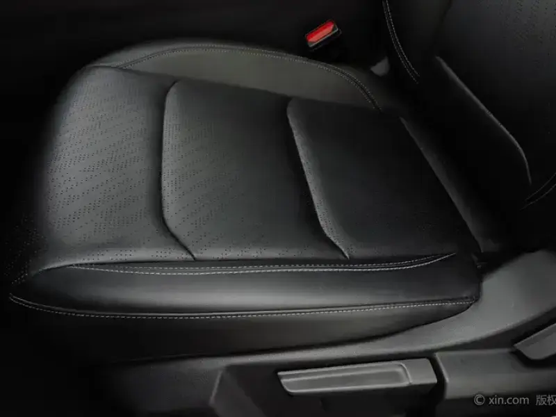 2023 Geely Classic Emgrand с пробегом 13 600 км