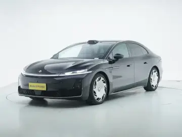 2026 GAC Hyper A8 с пробегом 800 км