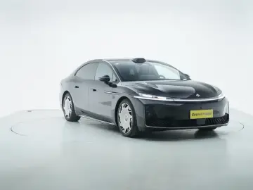 2026 GAC Hyper A8 с пробегом 800 км