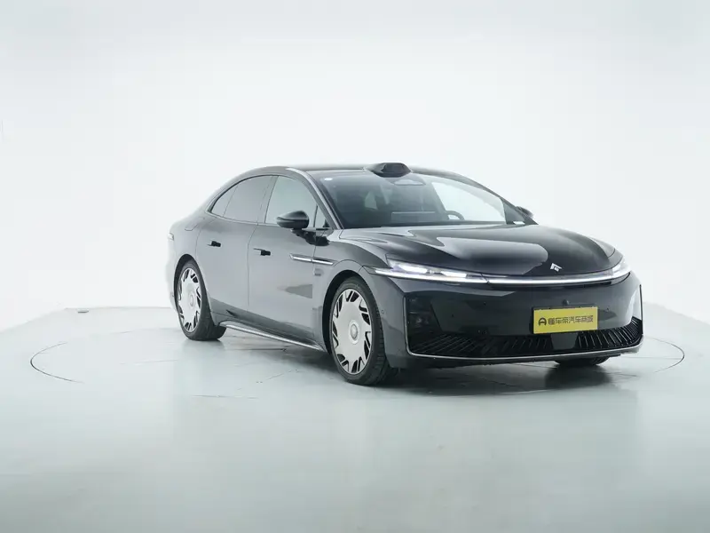2026 GAC Hyper A8 с пробегом 800 км