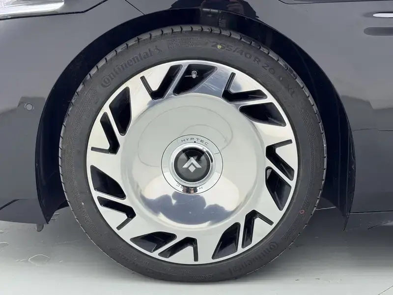 2026 GAC Hyper A8 с пробегом 800 км