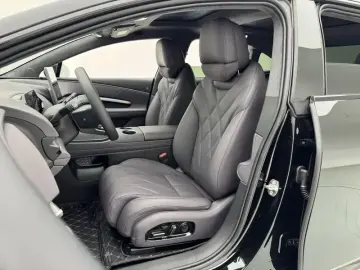 2026 GAC Hyper A8 с пробегом 800 км