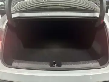 2025 Geely Galaxy Xingyao 8 с пробегом 11 000 км