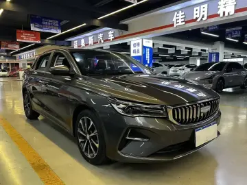 2026 Geely Classic Emgrand с пробегом 100 км