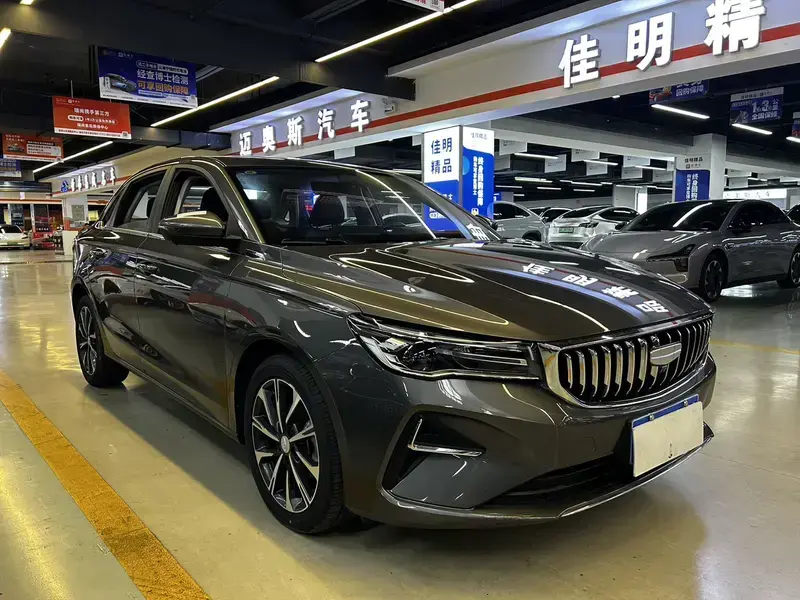 2026 Geely Classic Emgrand с пробегом 100 км