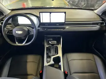 2026 Geely Classic Emgrand с пробегом 100 км