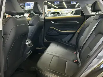 2026 Geely Classic Emgrand с пробегом 100 км