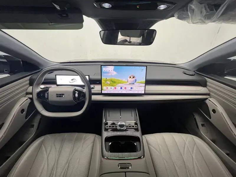 2025 Geely Galaxy Xingyao 8 с пробегом 19 400 км