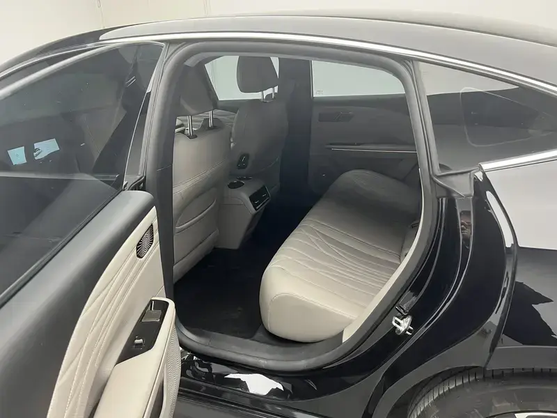 2025 Geely Galaxy Xingyao 8 с пробегом 19 400 км