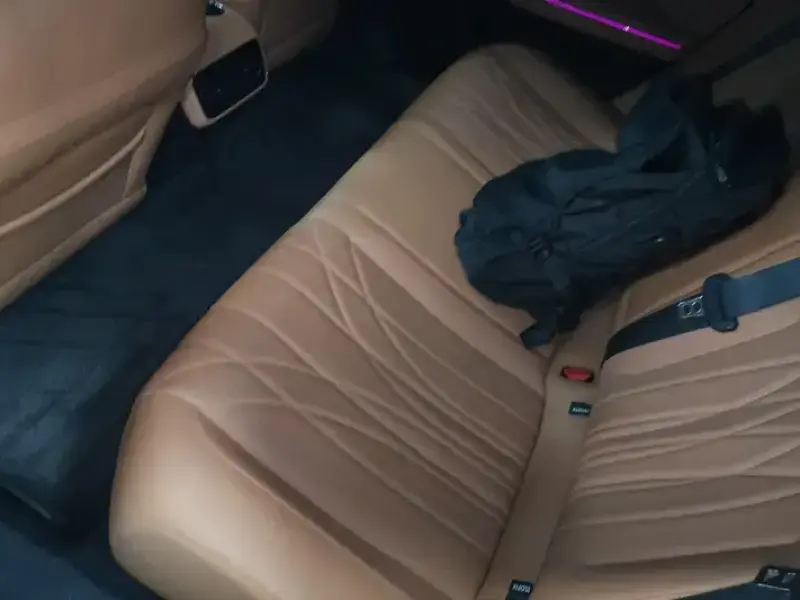 2025 Geely Galaxy Xingyao 8 с пробегом 15 000 км