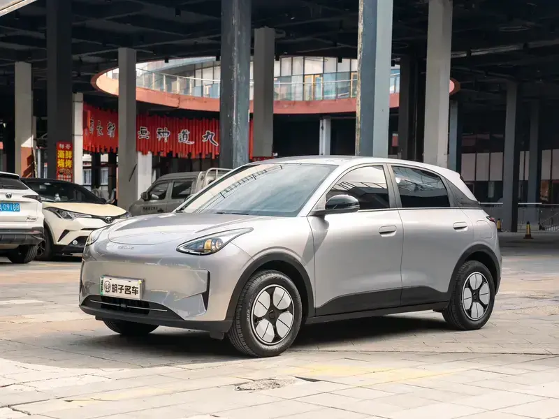 2025 Geely Starry Wish с пробегом 9 000 км