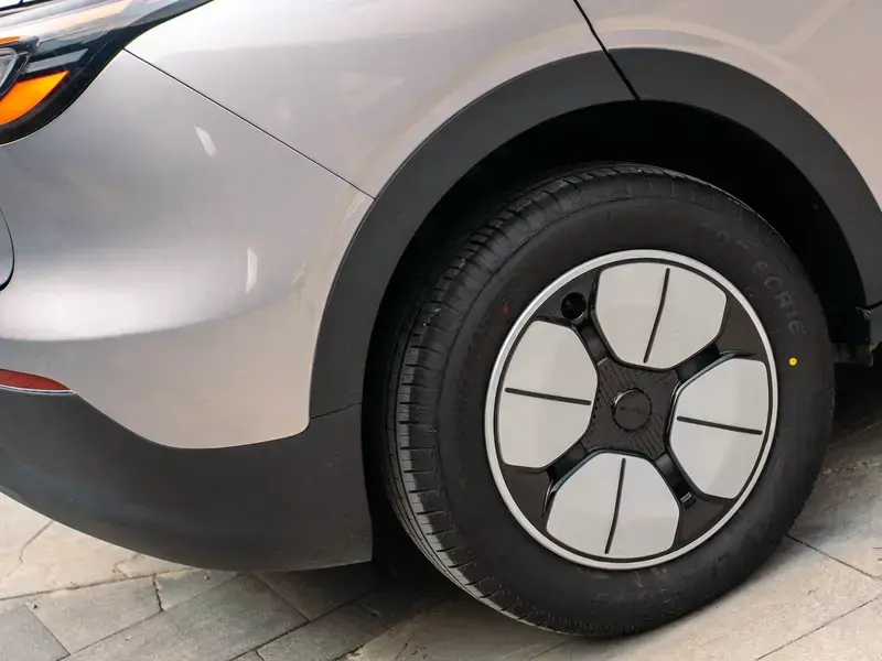 2025 Geely Starry Wish с пробегом 9 000 км