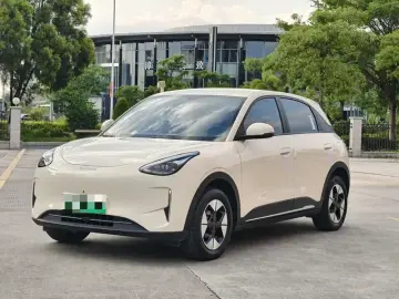 2025 Geely Starry Wish с пробегом 35 000 км