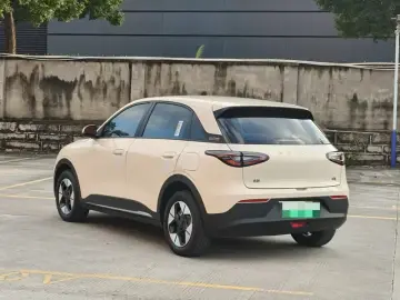 2025 Geely Starry Wish с пробегом 35 000 км
