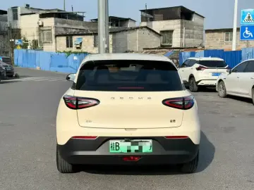 2025 Geely Starry Wish с пробегом 14 800 км