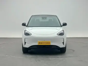 2025 Geely Starry Wish с пробегом 26 700 км