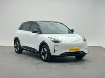 2025 Geely Starry Wish с пробегом 26 700 км