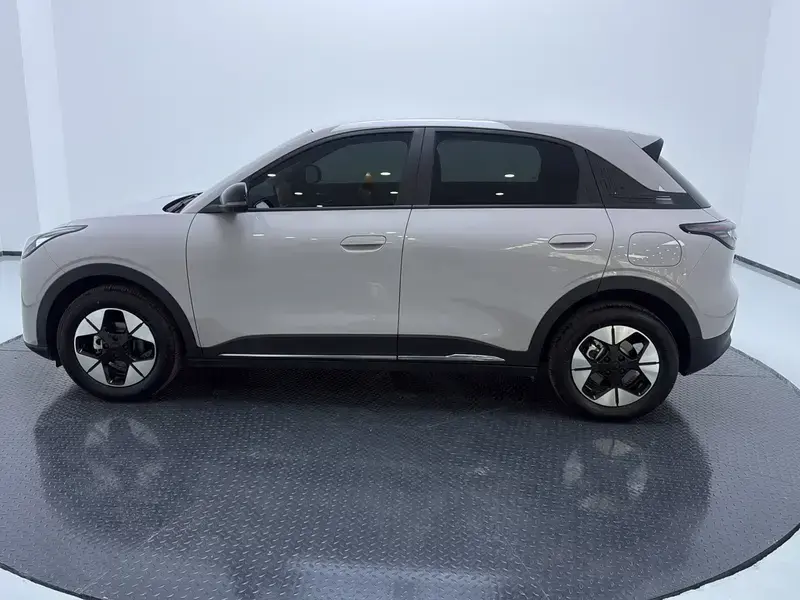 2026 Geely Starry Wish с пробегом 19 300 км