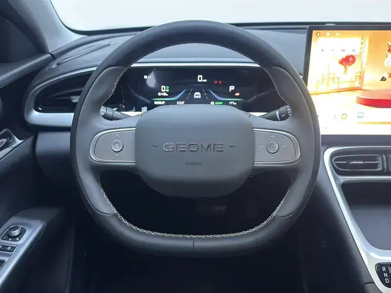 2026 Geely Starry Wish с пробегом 19 300 км