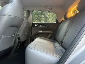 2025 Geely Starry Wish с пробегом 16 000 км