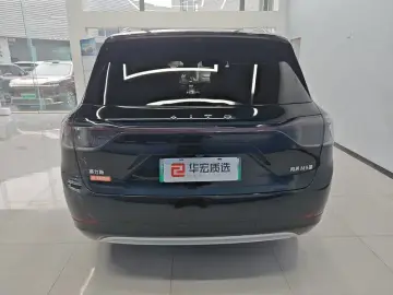 2024 Aito AITO M9 с пробегом 34 600 км