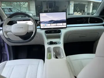 2026 Geely Starry Wish с пробегом 21 000 км