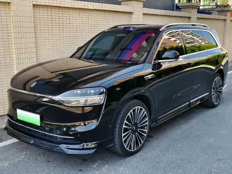 2024 Aito AITO M9 с пробегом 29 000 км