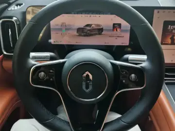 2024 Aito AITO M9 с пробегом 29 000 км
